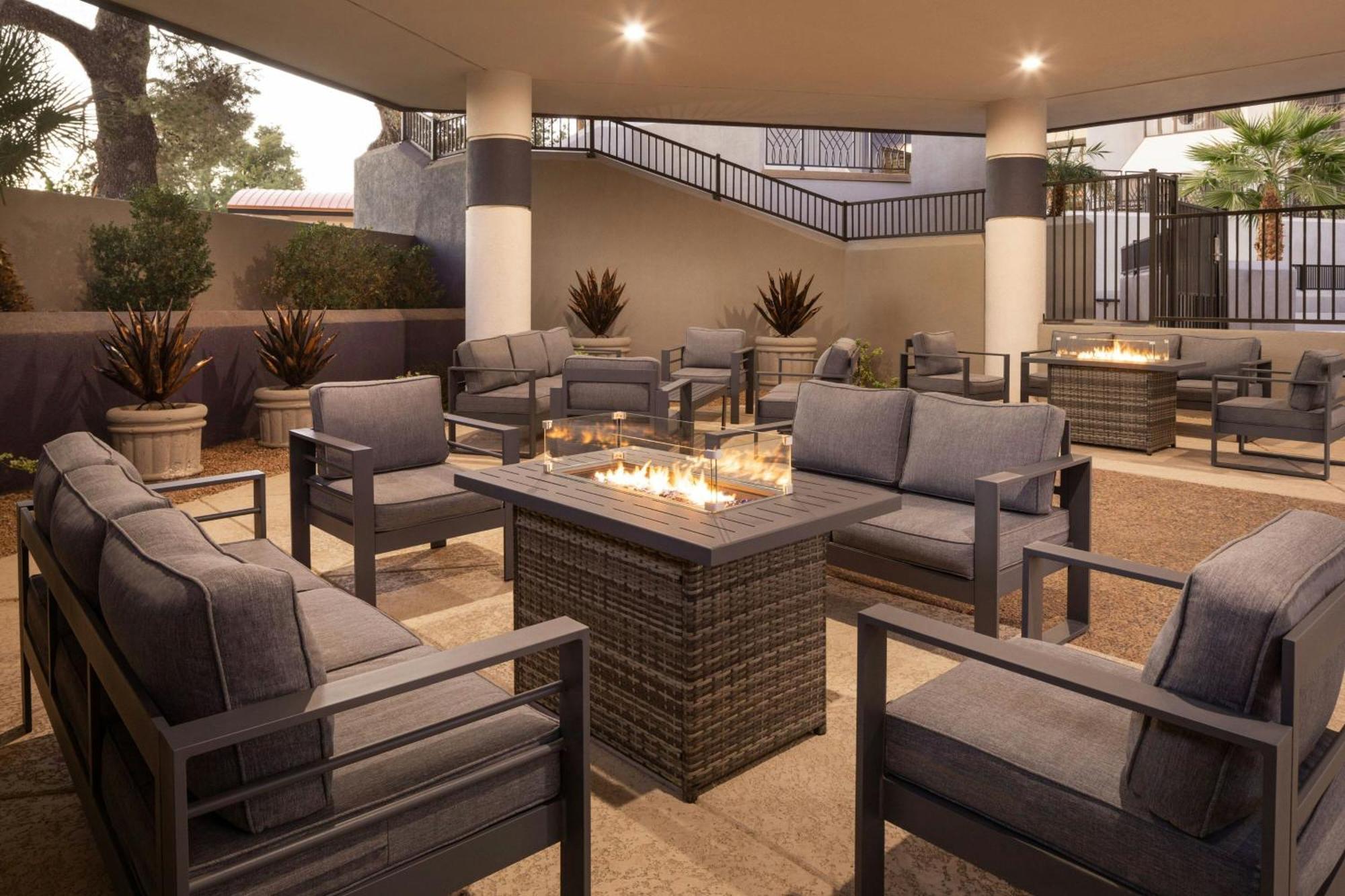 Delta Hotels By Marriott Phoenix Mesa Luaran gambar